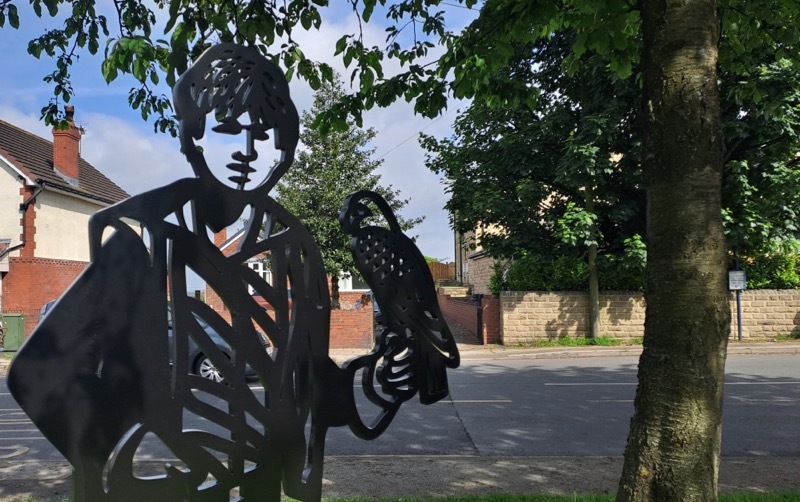 Other image for Kes statue unveiled near author’s home